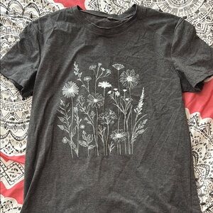 SHEIN Gray Floral Short Sleeve Tee